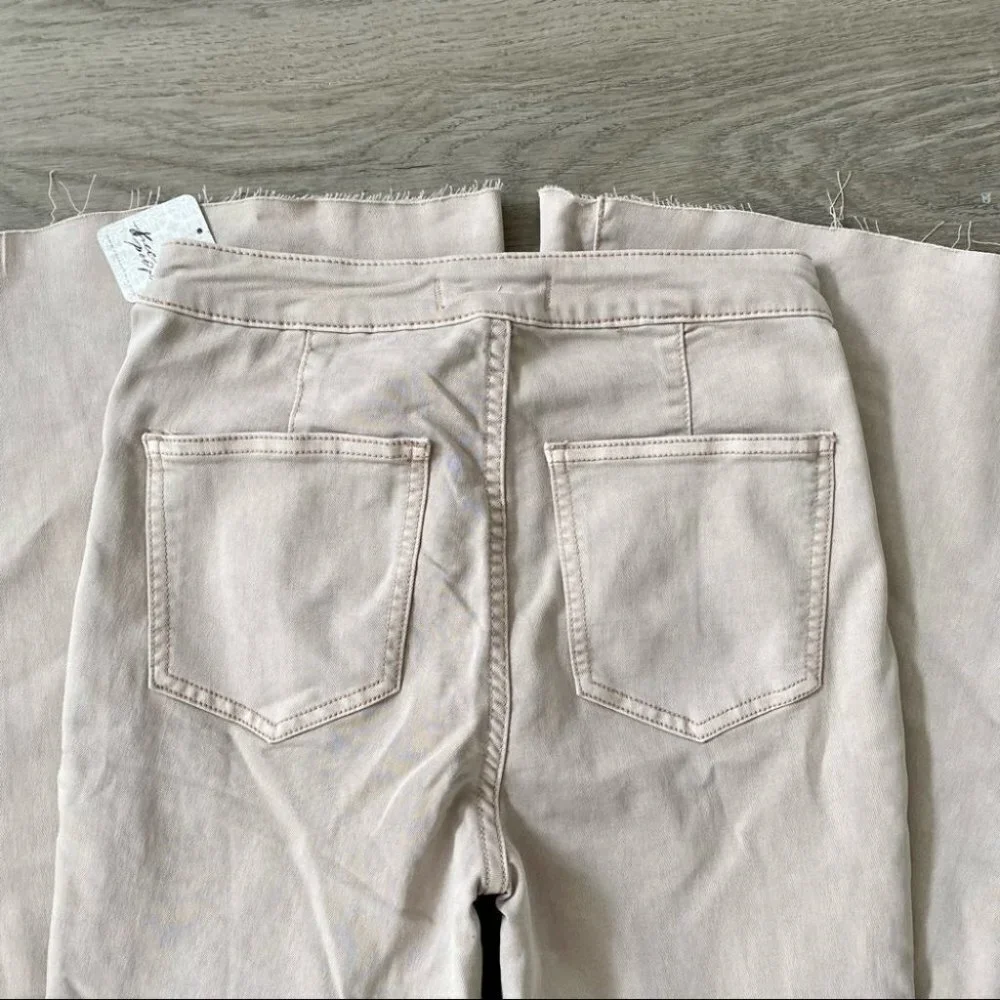 NWT Free People Just Float On Flare Jeans Tan 28